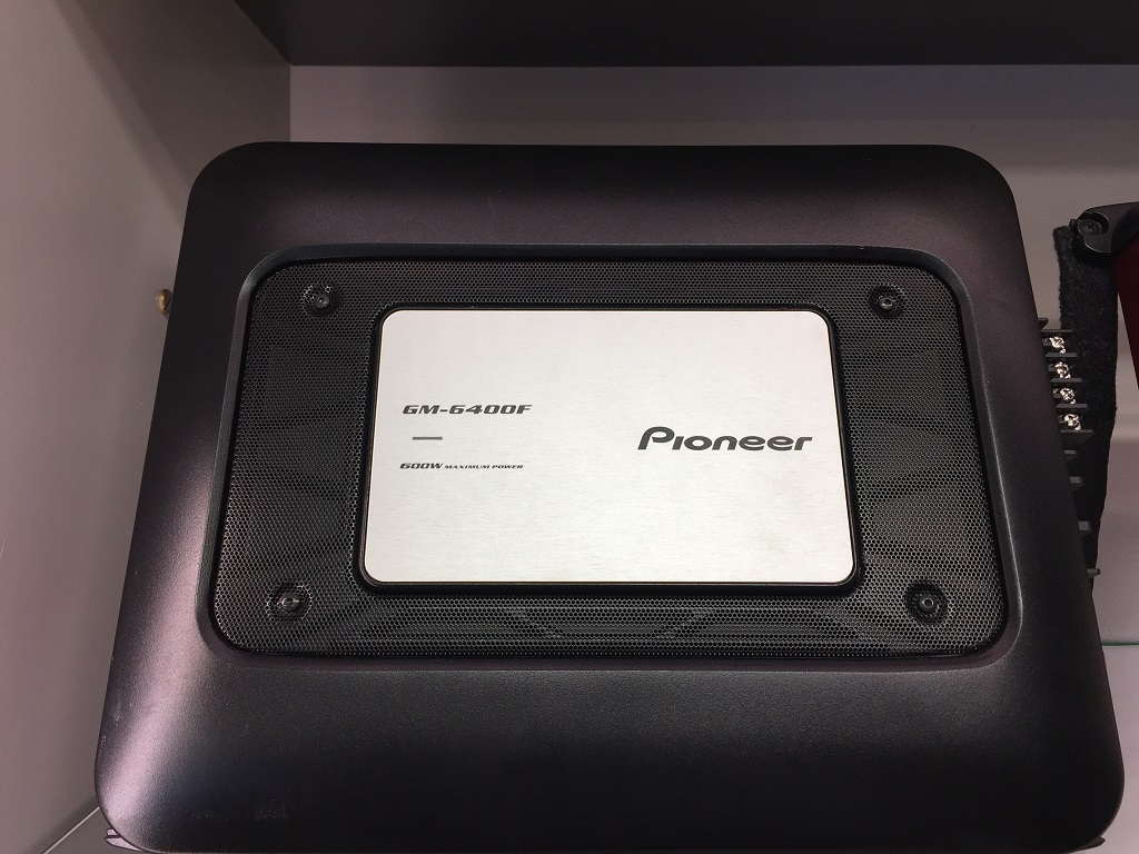 Pioneer GM6400F