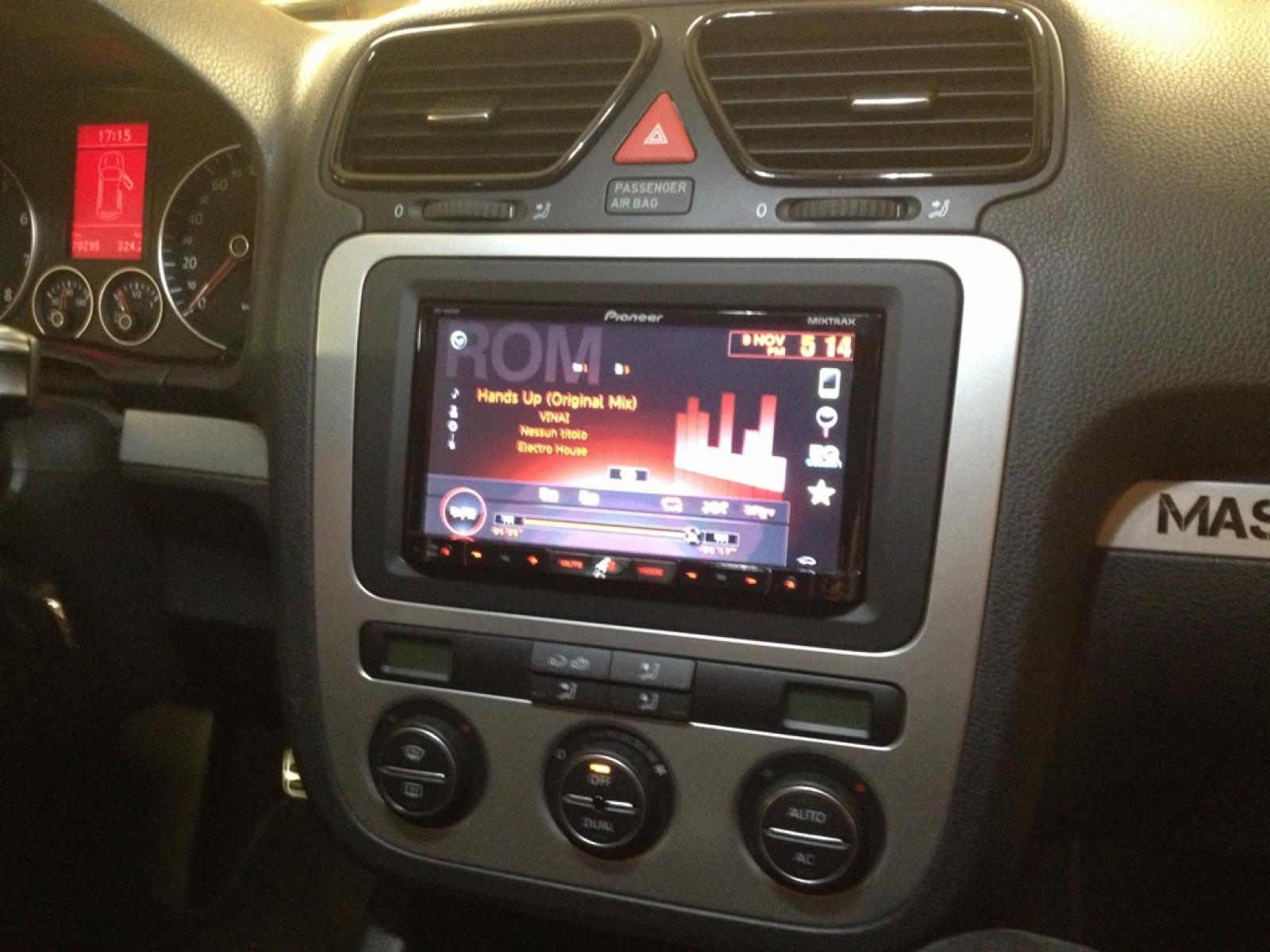 Monitor 2 din Scirocco