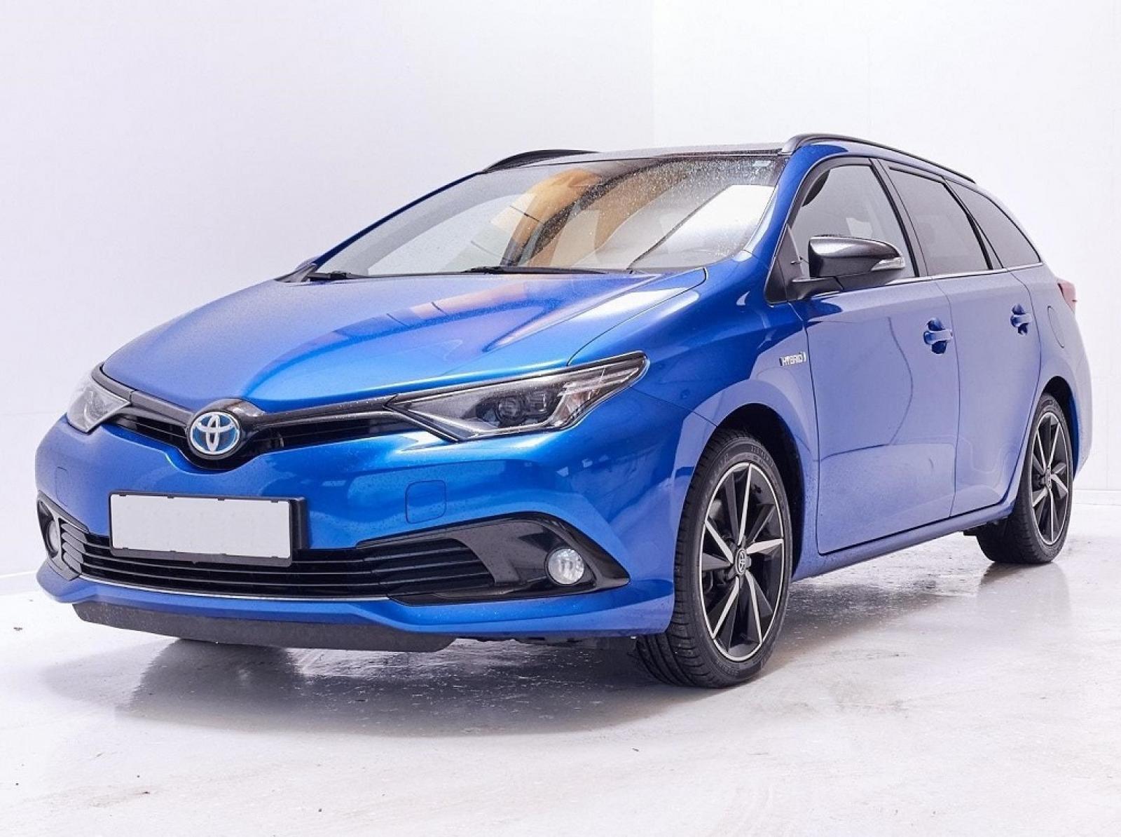 Toyota Auris Hybrid