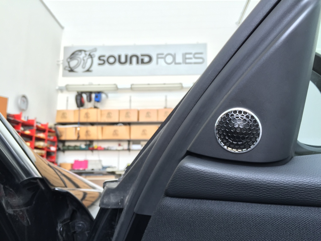 BMW E90 Appradio Soundfolies(02)
